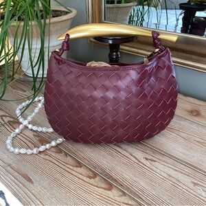 Chic Burgundy Woven Shoulder Bag